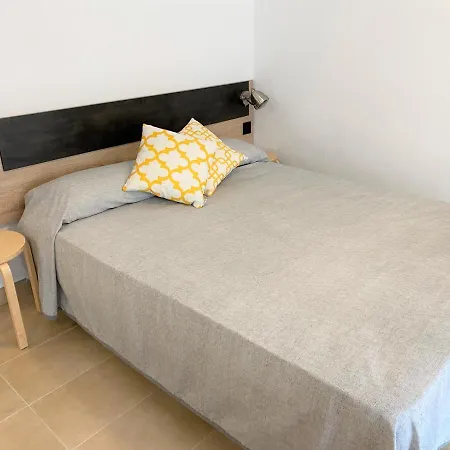 Apartment Centre *