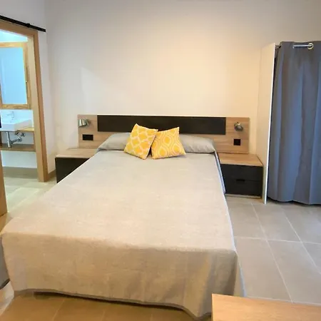 Centre Apartment *
