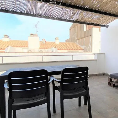 Apartment Centre